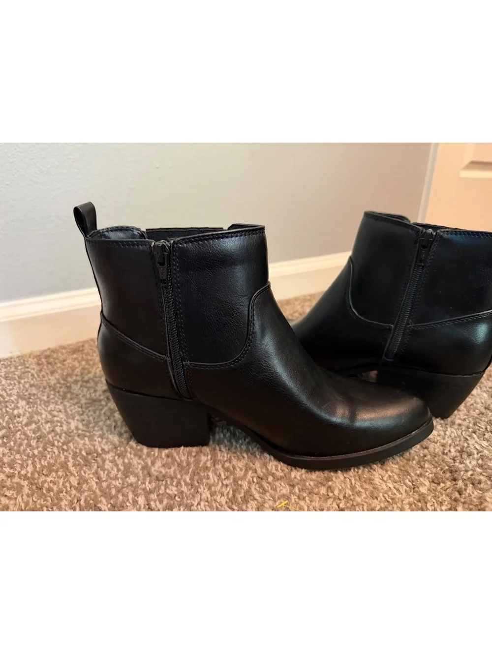 Old Navy block heel